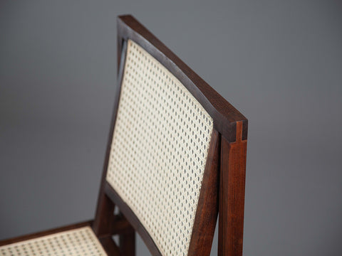 Square chair