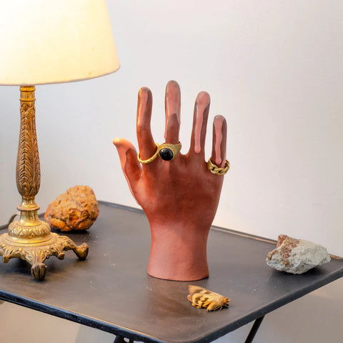 Melting hand